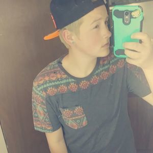 Meet your Posher, Alex